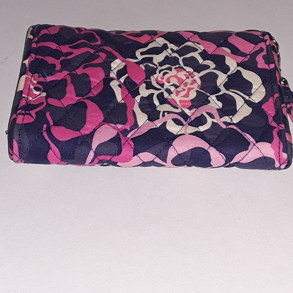 Vera Bradley Katalina quilted turnlock wristlet - Picture 3 of 8